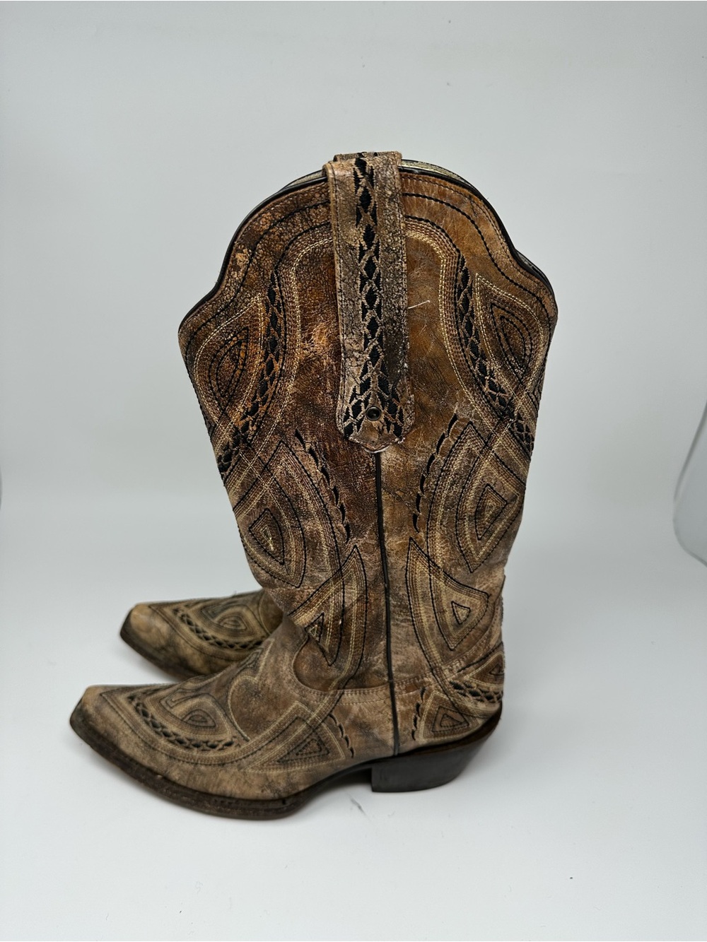 Corral Women's 8.5 M Brown Distressed Embroidered Western Heeled Boots